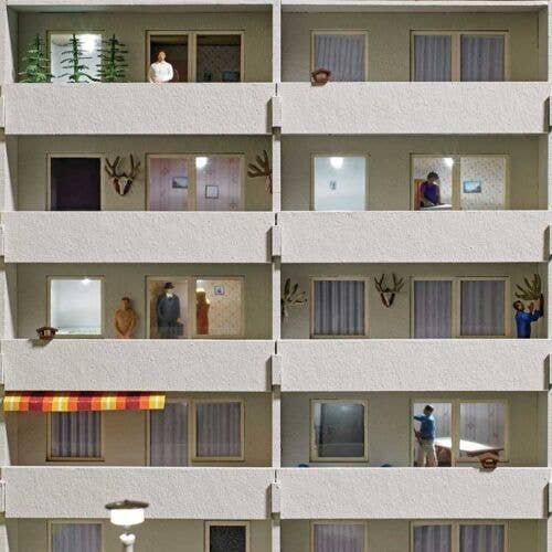 3 Apartment Interiors for WBS 70 Prefabricated Concrete Building -- Laser-Cut Kit with Interior Wall Decorations, HO, Busch Gmbh