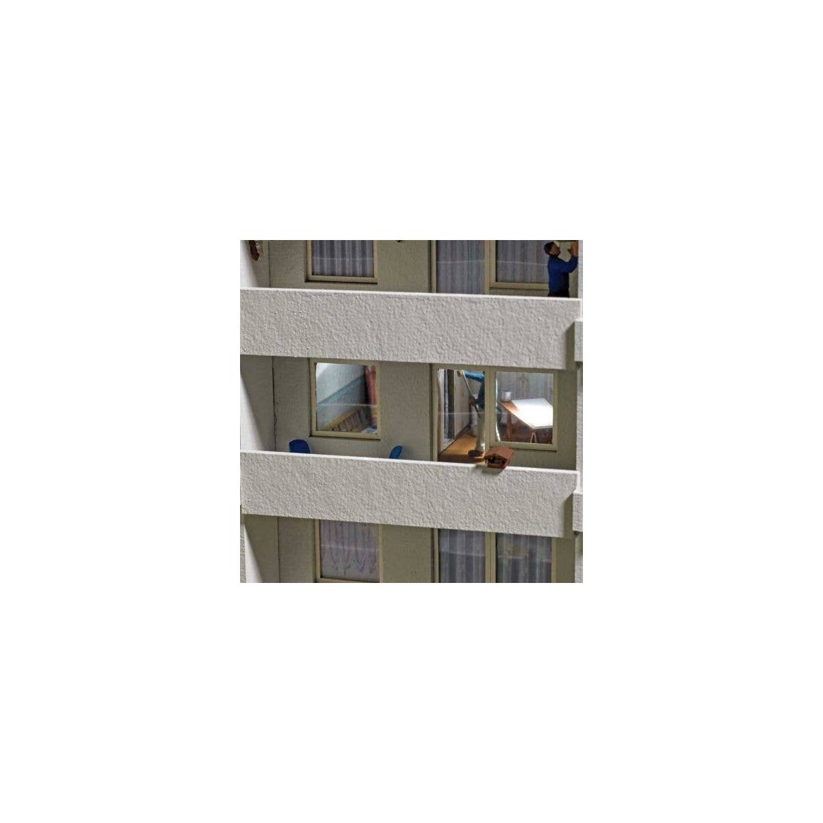 Painting the Walls Interior Detail Set -- Table, Ladder, Door, Tools, Wallpaper Roll, Unpainted Figure, HO, Busch Gmbh & Co Kg 1