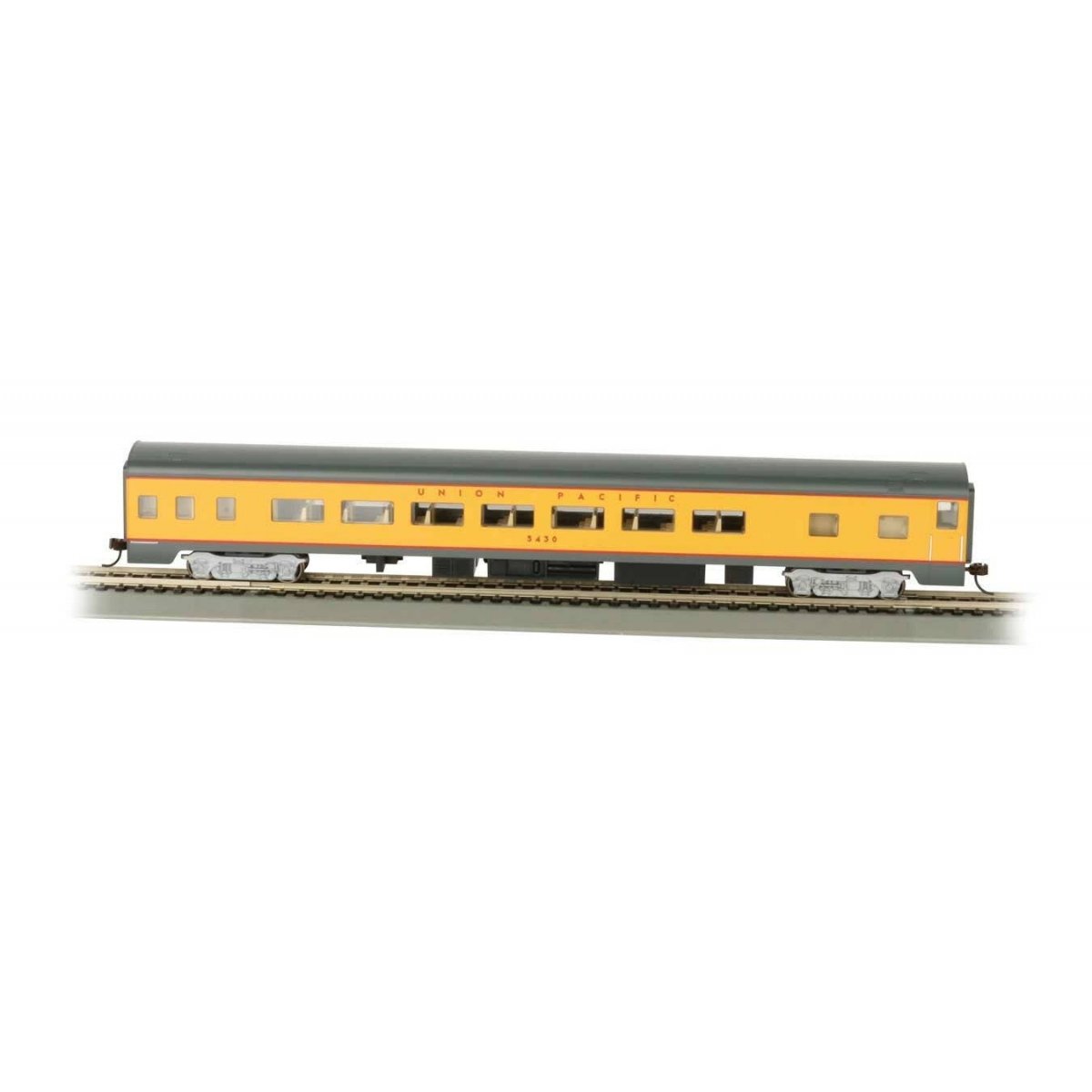 85′ Smooth-Side Coach w/Lights - Ready to Run -- Union Pacific, HO Bachmann Industries 14204