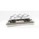 3-Dome Tank Car - Ready-to-Run -- Carbide & Carbon Chemicals Corp. (silver), N Bachmann Industries 17155