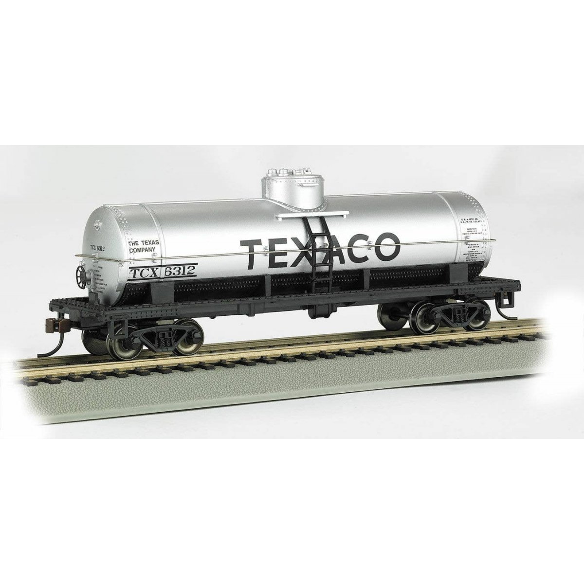 40′ Single-Dome Tank Car - Ready to Run - Silver Series(R) -- Texaco, HO, Bachmann Industries 17828