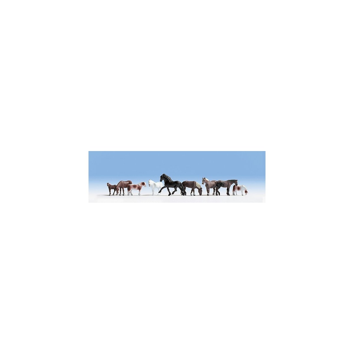 Horses -- pkg(9), HO Noch Gmbh & Co 15761