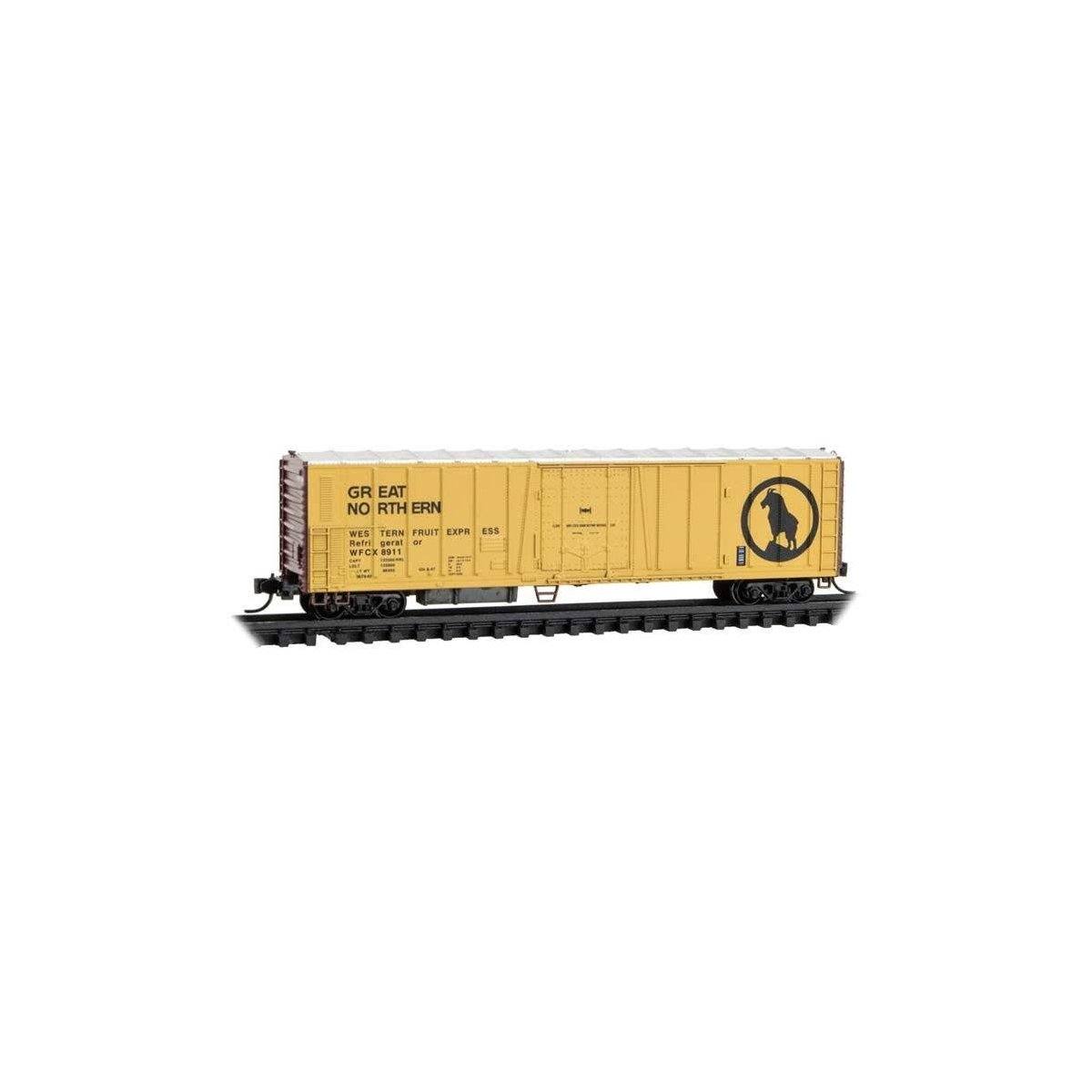 PC&F Class R-70-13 Steel Mechanical Reefer No Roofwalk - Ready to Run -- Great Northern WFCX 8911 (yellow, silver, black, Boxcar