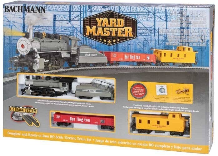 Yard Master Train Set - Standard DC -- Union Pacific Locomotive, Tender, Caboose CB&Q Freight Car, HO, Bachmann Industries 761