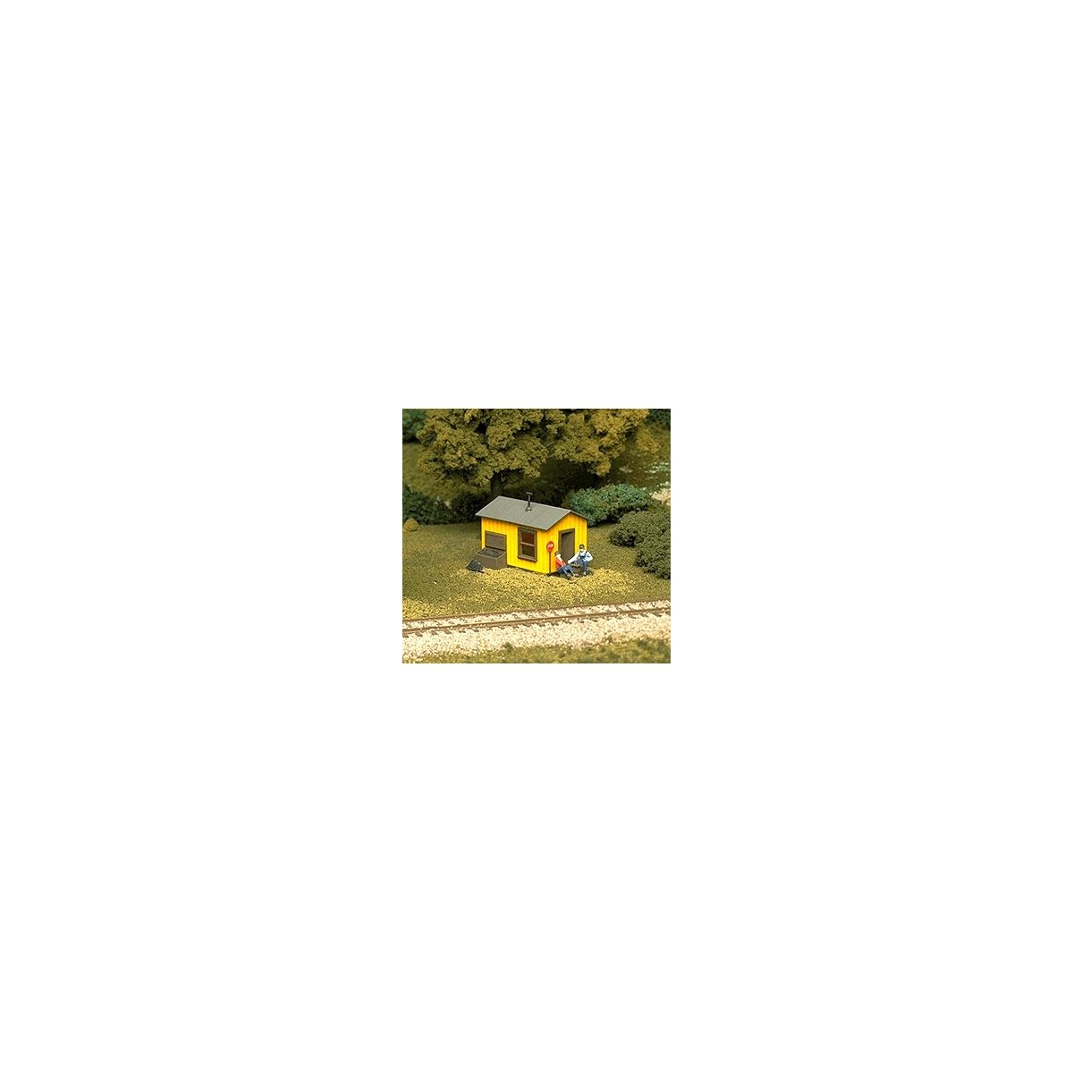 Trackside Shanty -- 2-1/4 x 3-1/8′ 5.7 x 8cm, HO Atlas Model Railroad Co. 702