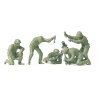 Military - Former German Army WWII - Unpainted Figures -- Fighting Mortar Crew, HO Preiser Kg 16541