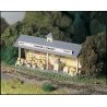 Plasticville U.S.A.(R) Classic Kits -- Roadside Stand, O Bachmann Industries 45621
