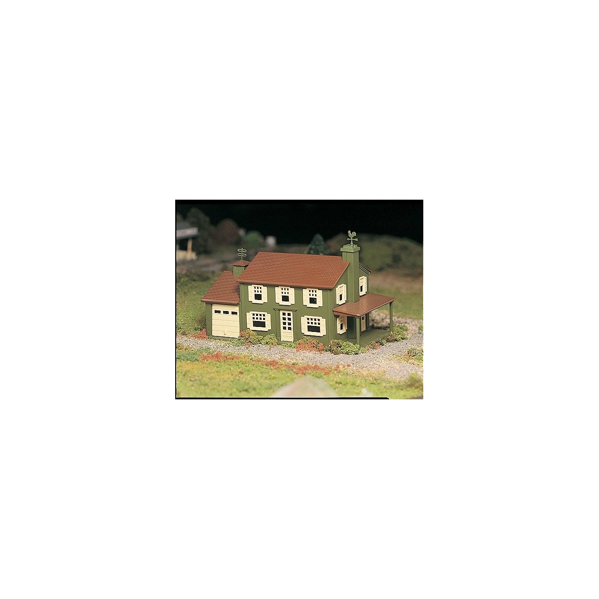 Plasticville U.S.A.(R) Classic Kits -- Two-Story House, O Bachmann Industries 45622