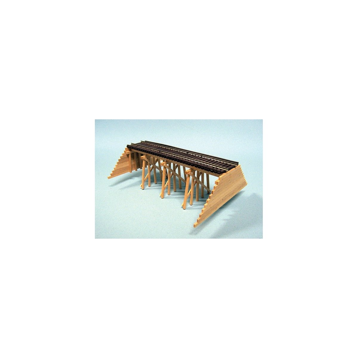 Common Pile Trestle -- Build Straight or Curved - Kit - 6 x 2′ High 15 x 5cm High, HO Blair Line 167