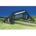Plasticville Classic Kit -- Pedestrian Foot Bridge, HO, Bachmann Industries 45172