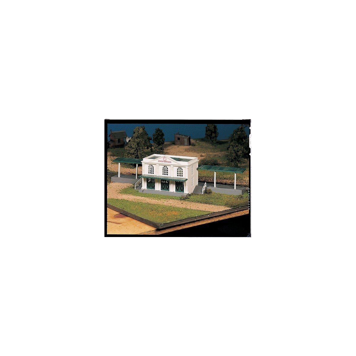 Plasticville U.S.A.(R) Classic Kits -- Union Station, O Bachmann Industries 45976
