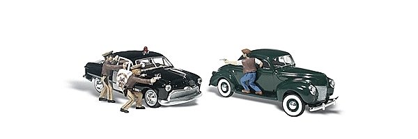 AutoScenes(R) - Assembled -- Getaway Gangsters, HO, Woodland Scenics 5540