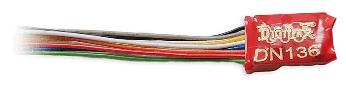 DN136D Series 6 Control Decoder for N & HO -- Wired - .55 x .404 x .2′ 13.9 x 10.3 x 5mm, All Scales, Digitrax DN136D