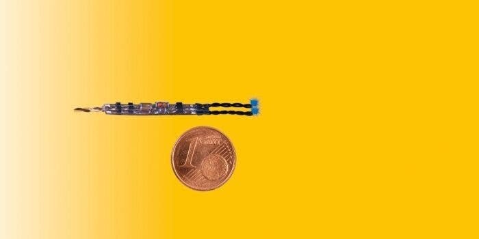 LED w/Wires & Resistor -- Blue, 1/16 x 1/32′ 1.6 x .8mm pkg(5), All Scales, Viessmann Modellspielwaren 5271