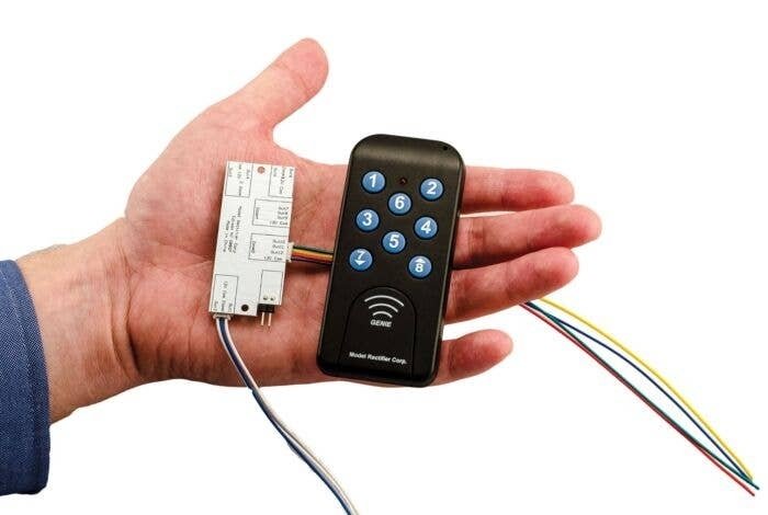 Transmitter & Receiver - Light Genie(TM), HO, Model Rectifier Corp 25000