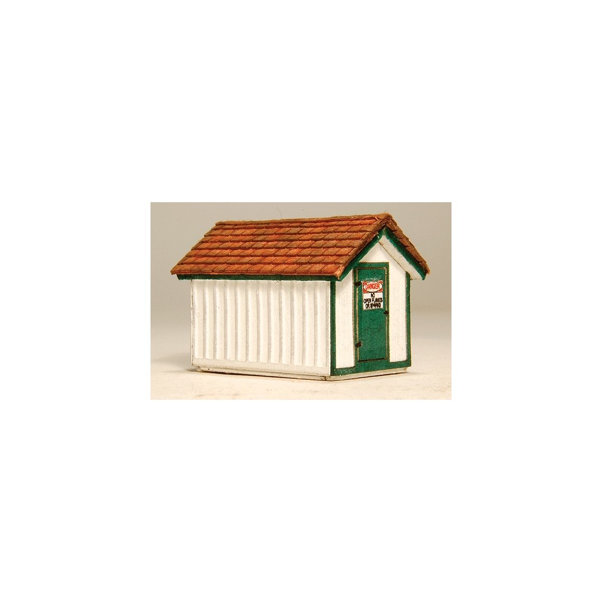 Gas House - Kit (Laser-Cut Wood) -- 3/4 x 1-3/16 x 3/4′, N GCLaser 294
