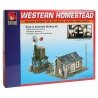Western Homestead -- Kit - 7-3/4 x 5-1/2′ 19.7 x 14cm, HO Life-Like Products 1338