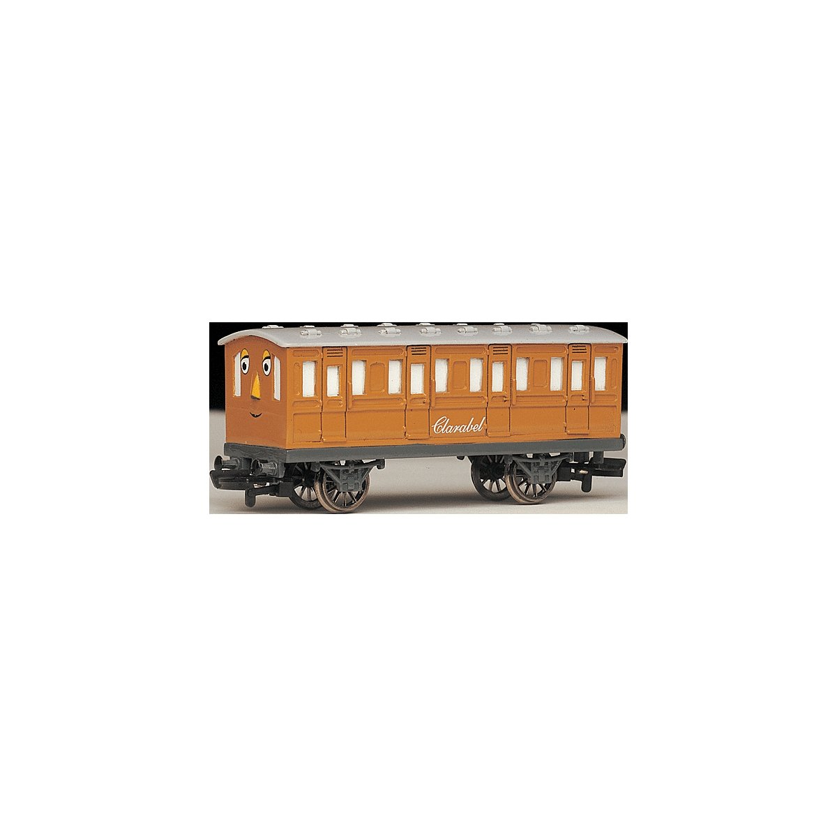 Thomas & Friends(TM) -- Clarabel the Passenger Coach Car (gold), HO, Bachmann Industries 76045