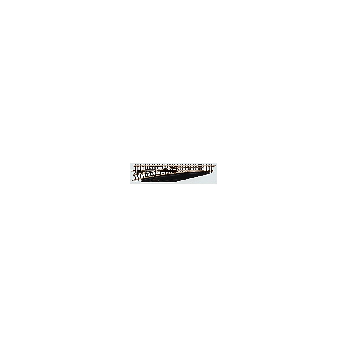 Turnout -- Straight Right Manual 4-3/8′ 11cm, Z Marklin, Inc 8566