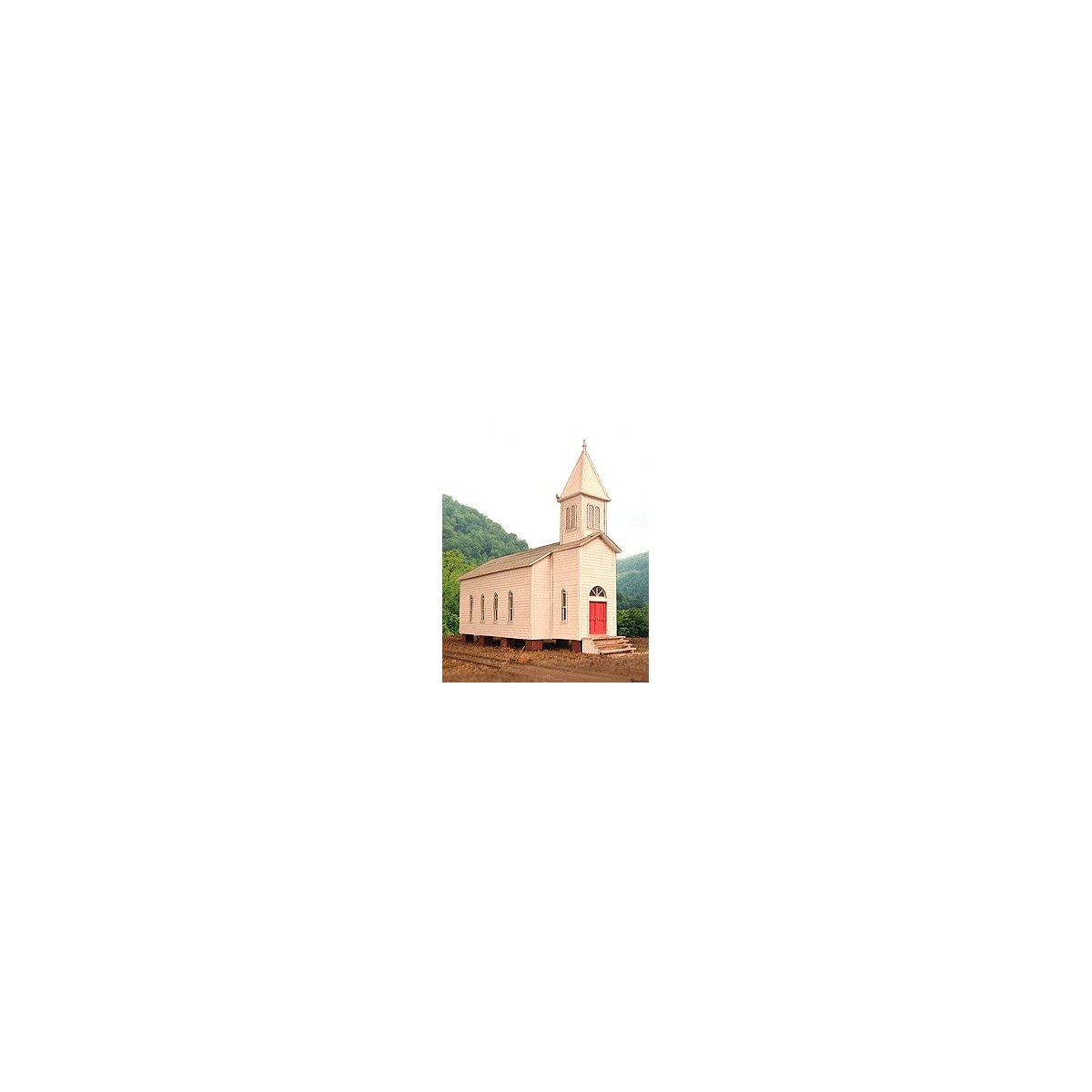 Rural Church -- Kit - 3-5/16 x 7-11/16′, HO B.T.S. 27232
