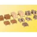 Assorted Cut Wood Loaded Pallets pkg(13), HO, Kibri 38607