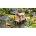 Fishing Hut - Laser-Cut Minis -- Laser-Cut Kit - 3-1/8 x 1-7/16 x 2-1/8′ 8 x 3.7 x 5.4cm, HO, Noch Gmbh & Co 14262