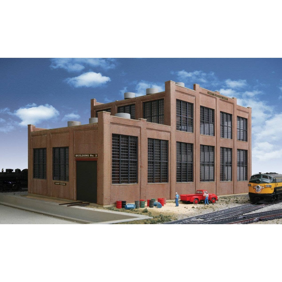 Railroad Shop -- Kit - 17-1/8 x 8-3/4 x 8-5/8′ 43.4 x 22.2 x 22cm, HO Walthers Cornerstone 2970