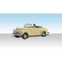 Roger′s Rag Top - Assembled - AutoScenes(R) -- Convertible & 1 Figure, HO, Woodland Scenics 5527