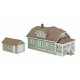 Updated American Bungalow with Single-Car Garage -- Kit - House measures: 6-11/32 x 3-5/8 x 3-1/2′ 16.1 x 9.1 x 8.8cm, HO Walt