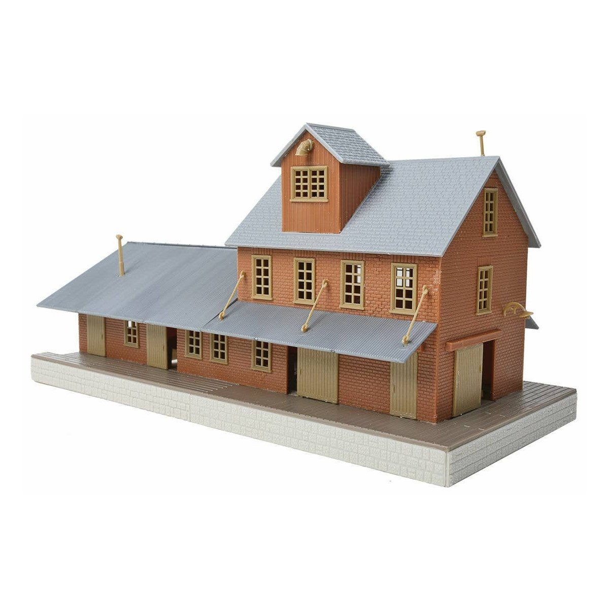 Brick Freight House -- Kit - 10 x 4-1/2 x 5-1/4′ 25.4 x 11.4 x 13.3cm, HO WalthersTrainline 918