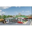 Modernized Gas Station -- Kit - Main Building: 10-1/2 x 9 x 3-3/16′ 26.6 x 22.8 x 8cm, HO, Walthers Cornerstone 3542