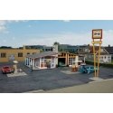 Vintage Gas Station -- Kit - Main Building: 10-1/2 x 9 x 3-3/16′ 26.6 x 22.8 x 8cm, HO, Walthers Cornerstone 3541