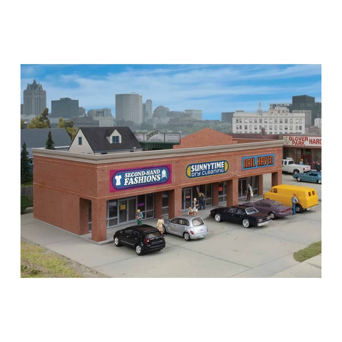Modern Shopping Center I -- Kit - 10-1/2 x 4-15/16 x 3-1/2′ 26.6 x 12.5 x 8.8cm, HO Walthers Cornerstone 4115