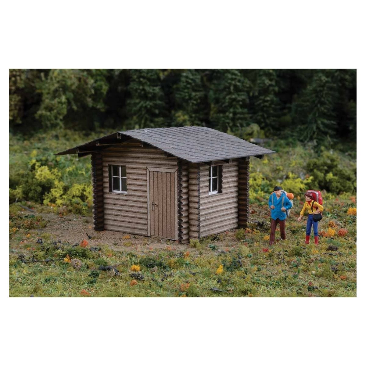 Forest Cabin -- Laser-Cut Wood Kit - 2-1/2 x 2 x 1-1/2′ 6.5 x 5.1 x 4cm, HO Walthers SceneMaster 4113