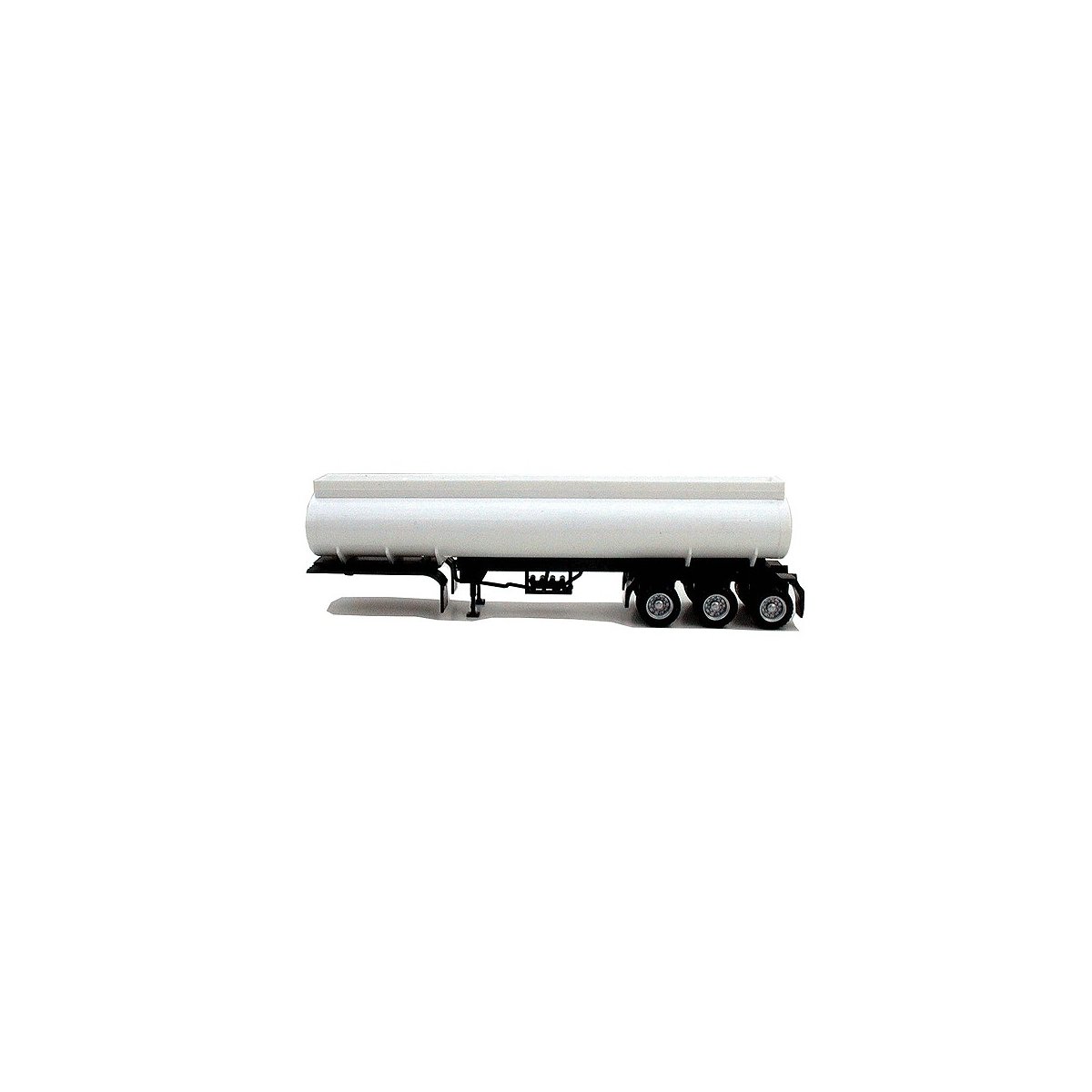 Trailer Only (No Tractor) -- Tri-Axle Elliptical Tank Trailer - Undecorated, HO Herpa Models 5353