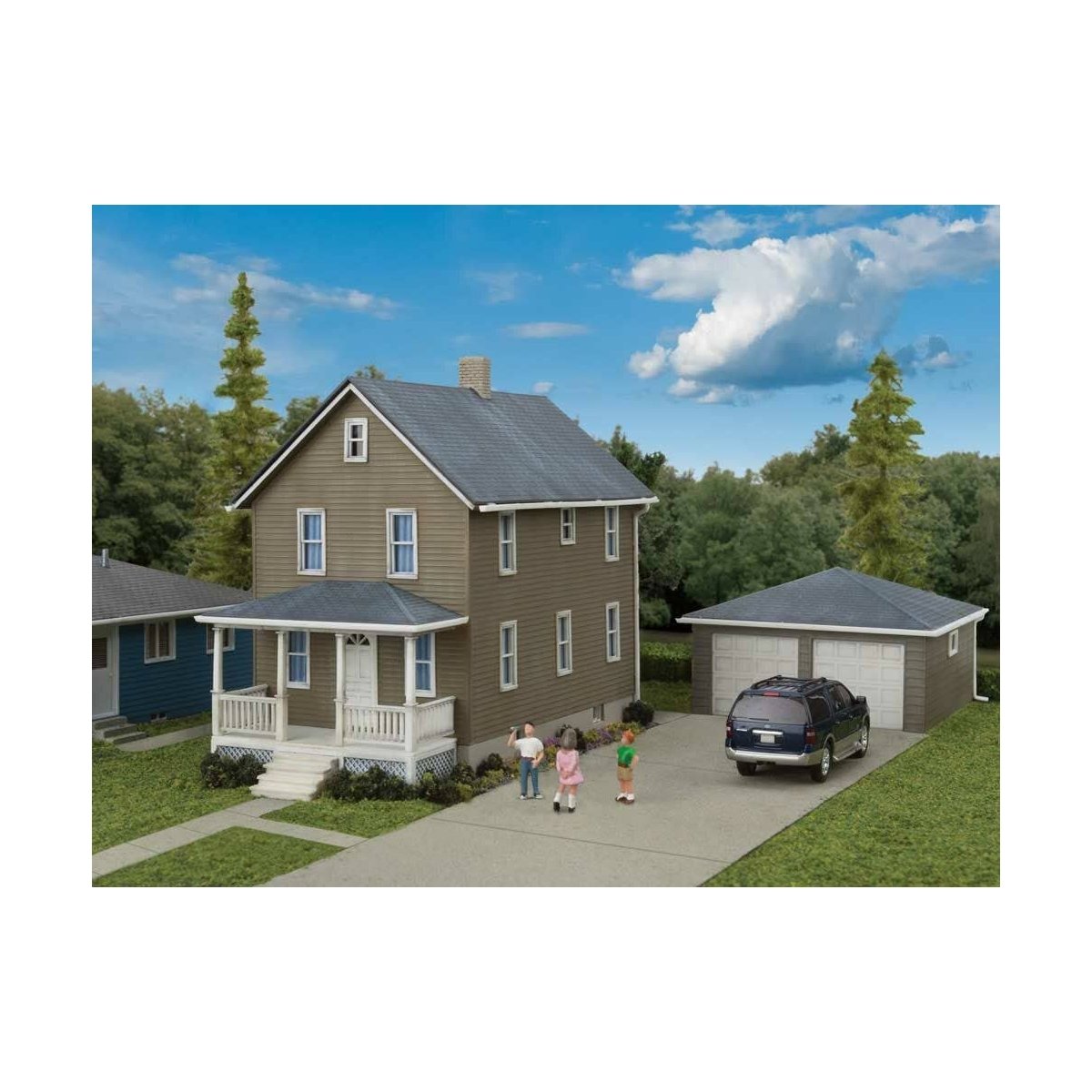 Two-Story House with Garage -- Kit - 5 x 2-1/2 x 4-1/16 12.7 x 6.3 x 10.3cm, HO Walthers Cornerstone 3792