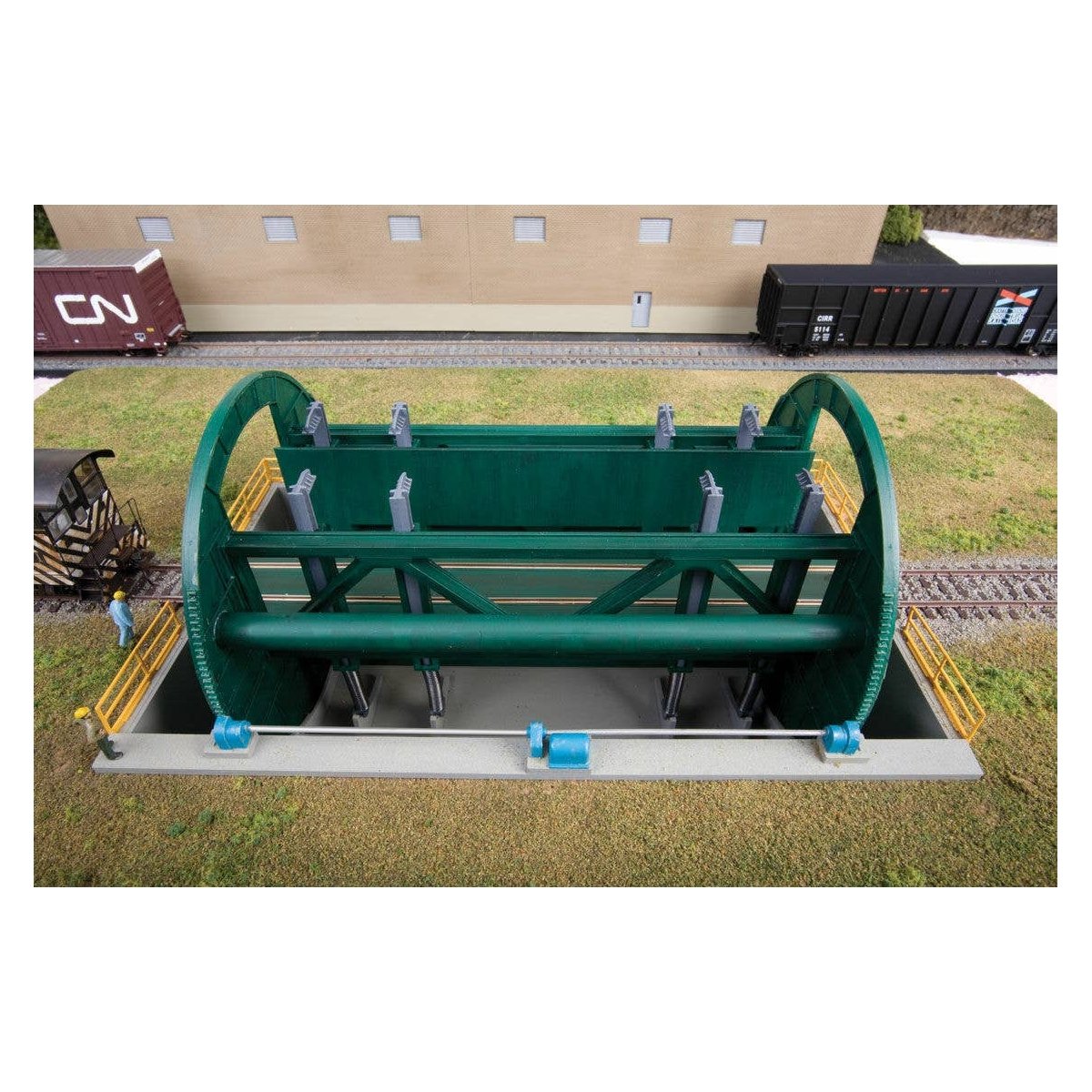 Rotary Dumper - Superior Paper -- Kit - 9-1/2 x 7-1/4′ 24.1 x 18.4cm Required Clearance: 2-1/2′ 6.4cm, HO Walthers Cornersto