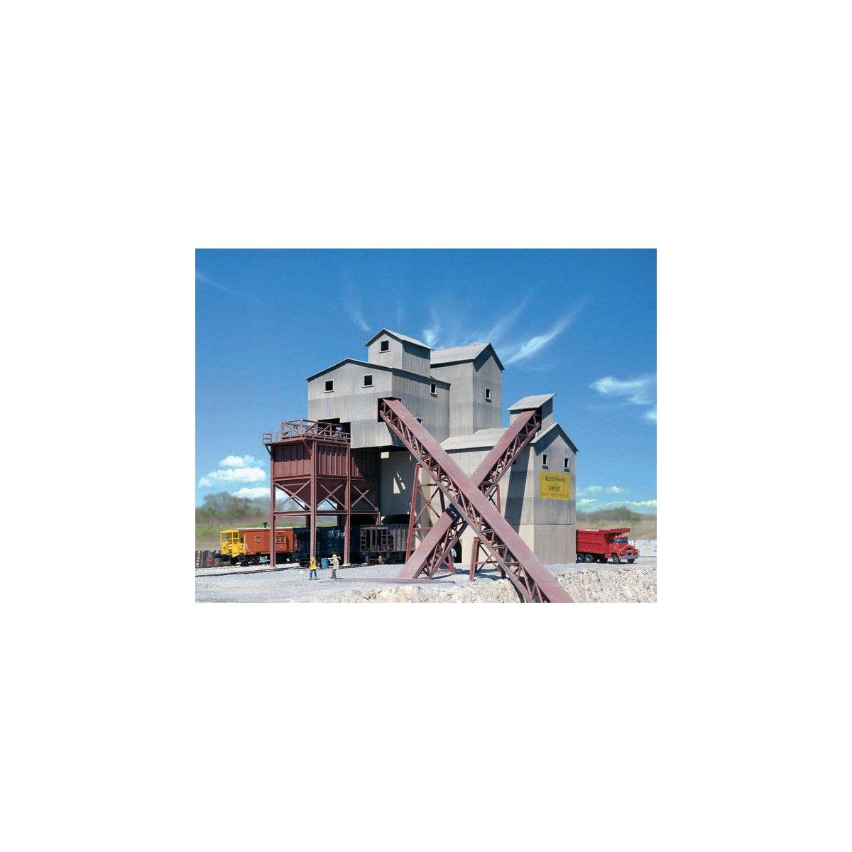 Glacier Gravel Company -- Kit - 5-5/8 x 6-5/8 x 6-1/8′ 14.3 x 16.8 x 15.6cm, N Walthers Cornerstone 3241