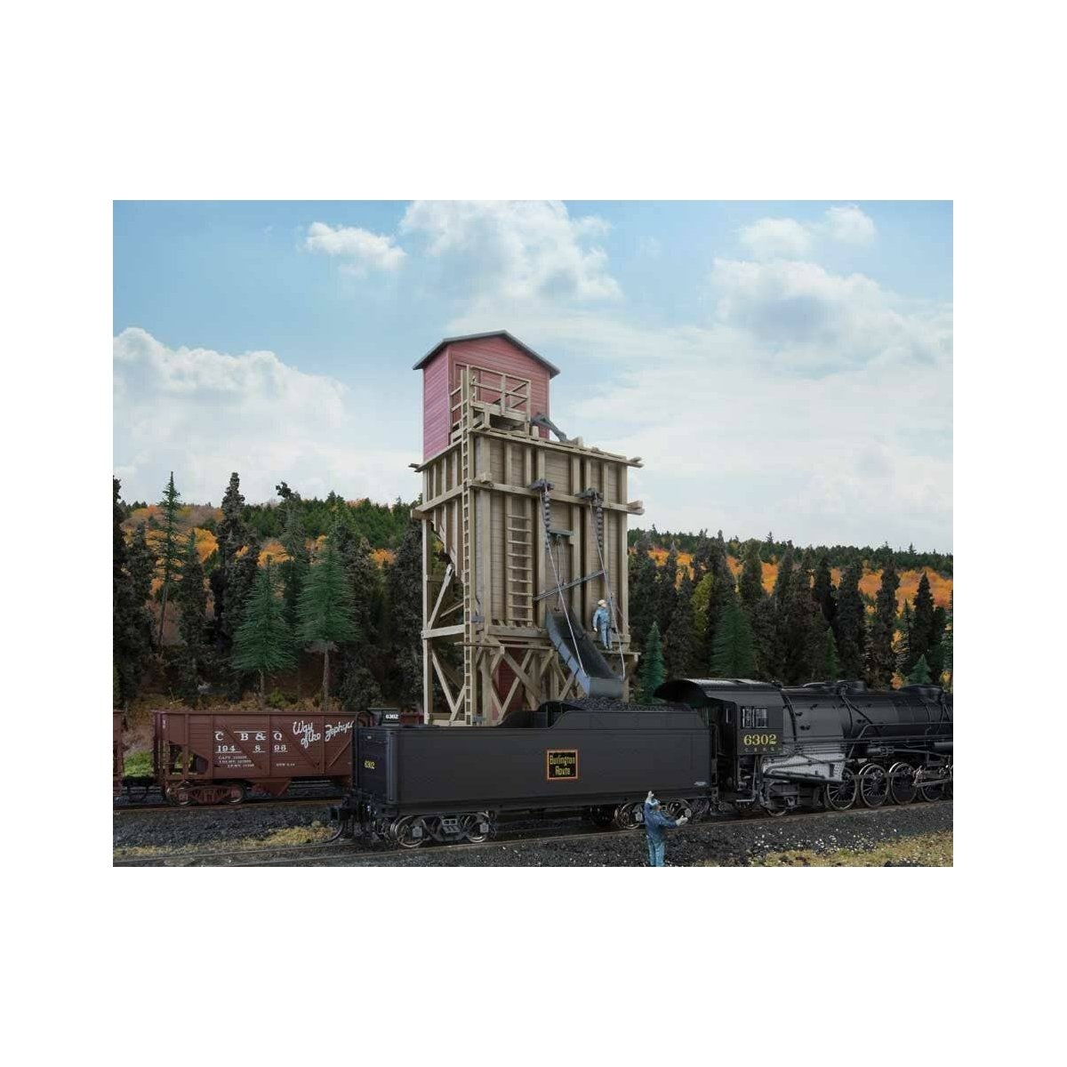 Small Wood Coaling Station -- Kit - 3 x 5-5/8 x 7-13/16′ 7.8 x 14.1 x 19.7cm, HO Walthers Cornerstone 4202