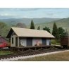 Golden Valley Freight House -- Kit - 4 x 2-1/8 x 2′ 10.1 x 5.3 x 5cm, N Walthers Cornerstone 3895