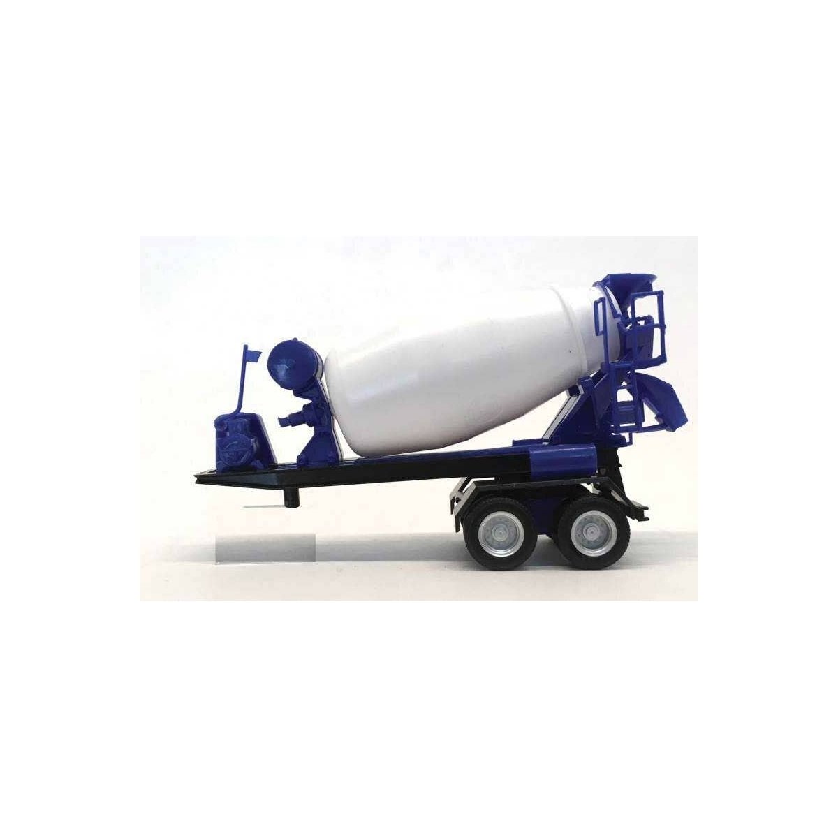 Two-Axle Cement Trailer - Assembled -- Various Standard Colors, HO Herpa Models 5492