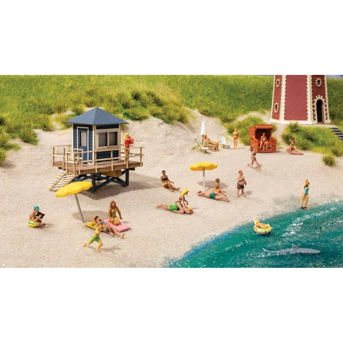 Lifeguard Tower with Shark Fin -- Laser-Cut Kit - 2-3/16 x 1-3/4 x 2-1/16′ 5.6 x 4.5 x 5.3cm, HO Noch Gmbh & Co 14265