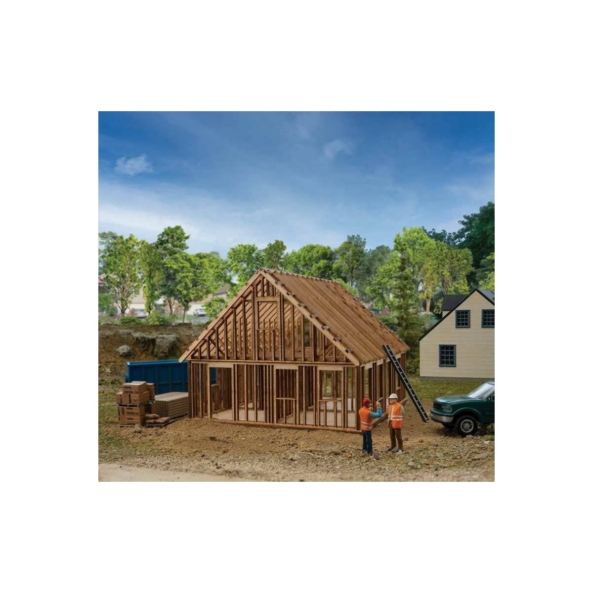House Under Construction -- Kit - 3-13/32 x 4-13/32 x 2-25/32′ 8.6 x 11.1 x 7cm, HO Walthers Cornerstone 4157