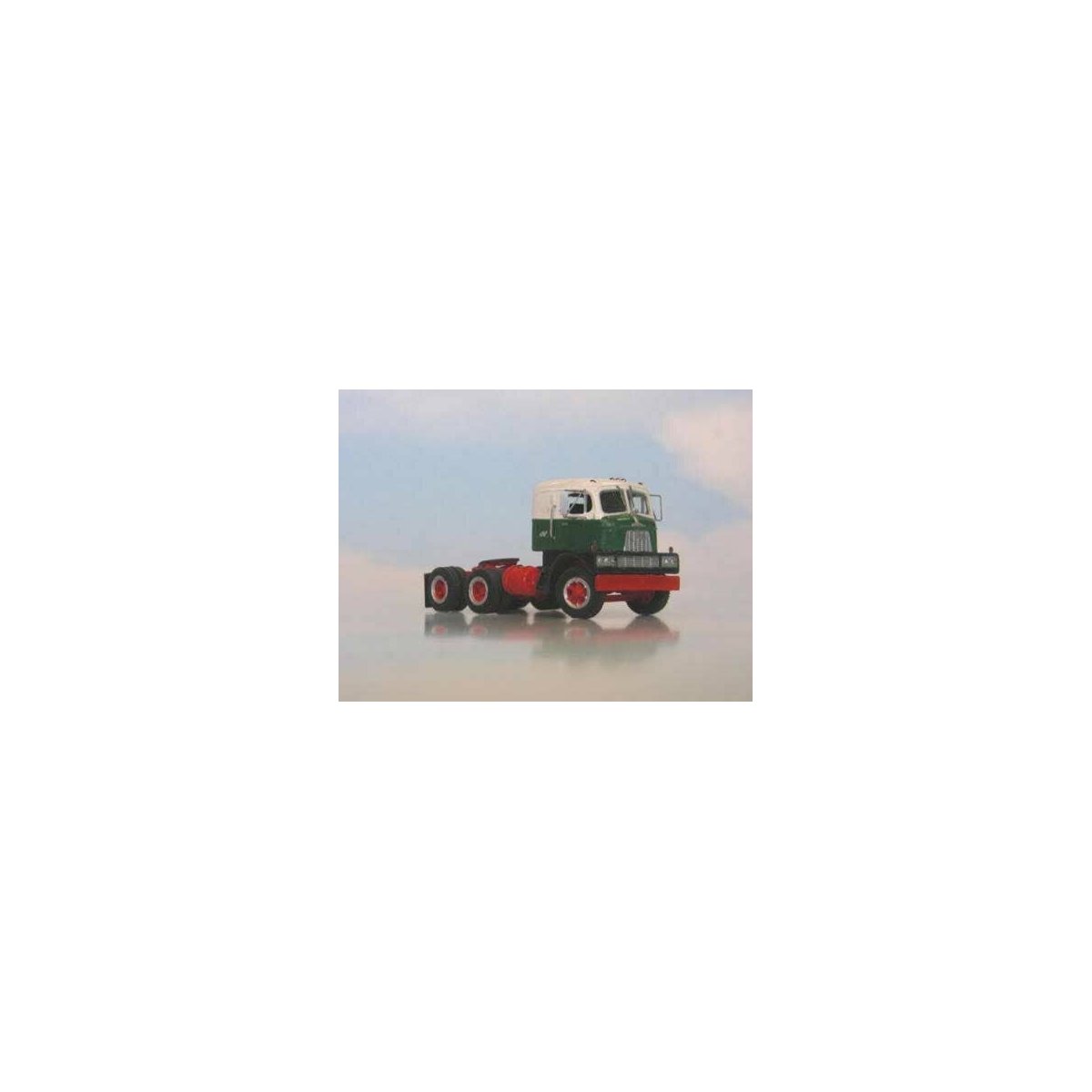 1958-1962 Mack H-67 Tandem-Axle Tractor Only - Resin Kit -- Undecorated, HO SYLVAN SCALE MODELS V092