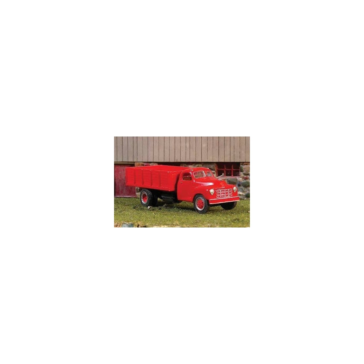 1949-1953 Studebaker Grain Truck - Resin Kit -- Undecorated, HO SYLVAN SCALE MODELS V131