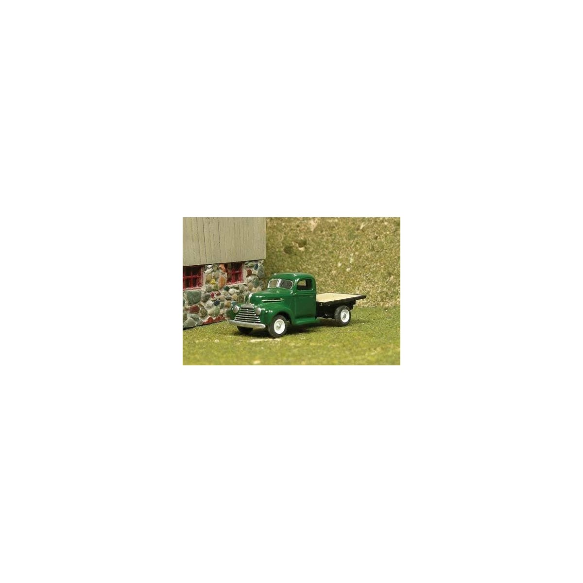 1946-1947 Mercury Half-Ton Flatbed Truck - Resin Kit -- Unpainted, HO SYLVAN SCALE MODELS V352