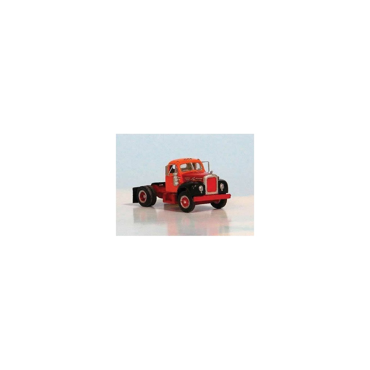 1953-1965 Mack B-61 Single-Axle Day-Cab Tractor Only - Resin Kit -- Undecorated, HO SYLVAN SCALE MODELS V101