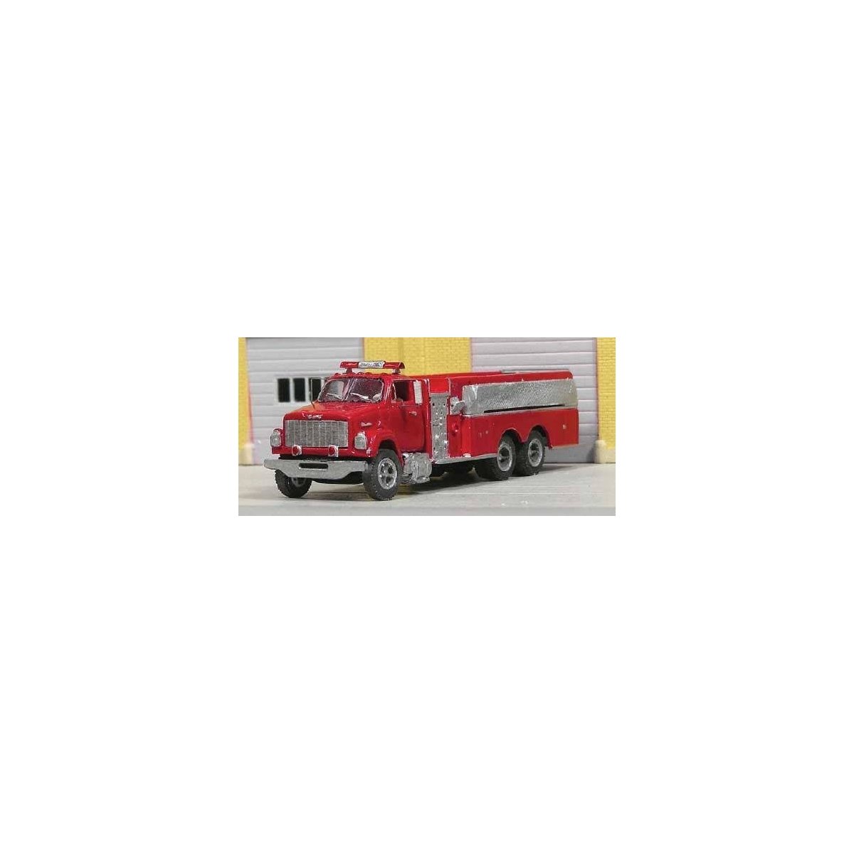 1987-1989 GMC Brigadier Sloped-Hood Fire Tanker/Pumper - Resin Kit -- Unpainted, HO SYLVAN SCALE MODELS V403