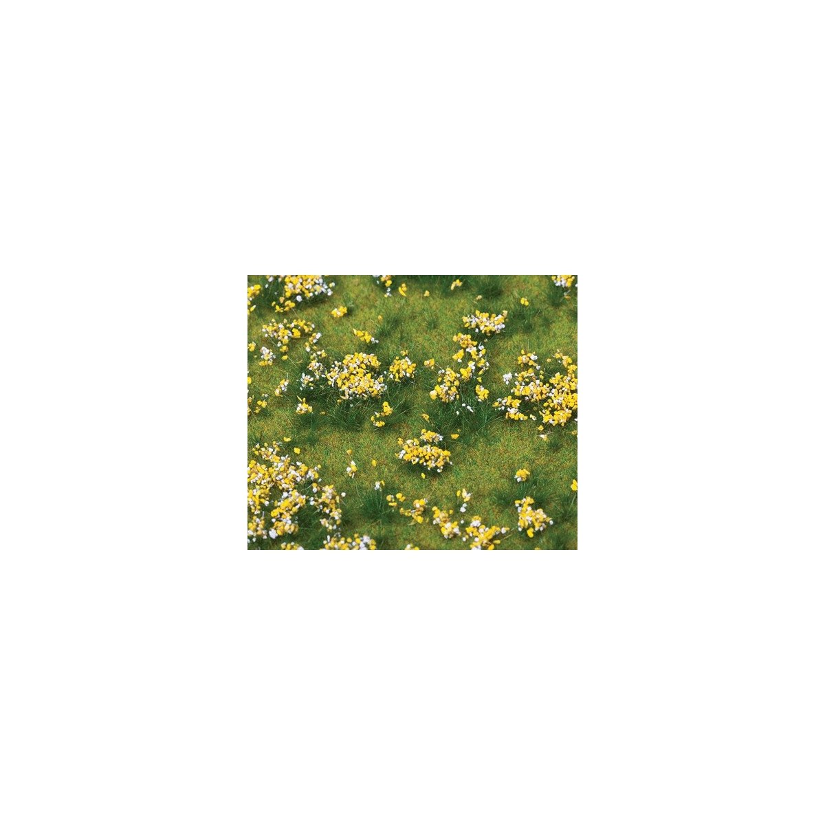 Flowering Meadow -- 8-1/4 x 5-7/8 x 3/8′ 21 x 14.8 x .9cm, HO Faller Gmbh 180467
