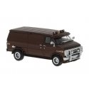 GMC Verdura Cargo Van - Assembled -- Brown, HO, Brekina Automodelle 18252